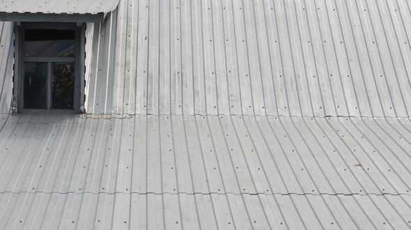 Durable metal roofing system